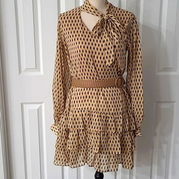 Chiffon Ruffled Dotted Mini Neutral Tan Gold - Picture 1 of 13